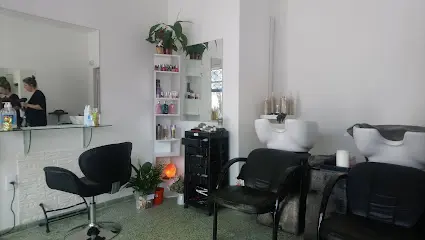 Soberbia Peluquería - Peluquería en Malvín, Montevideo — foto 2